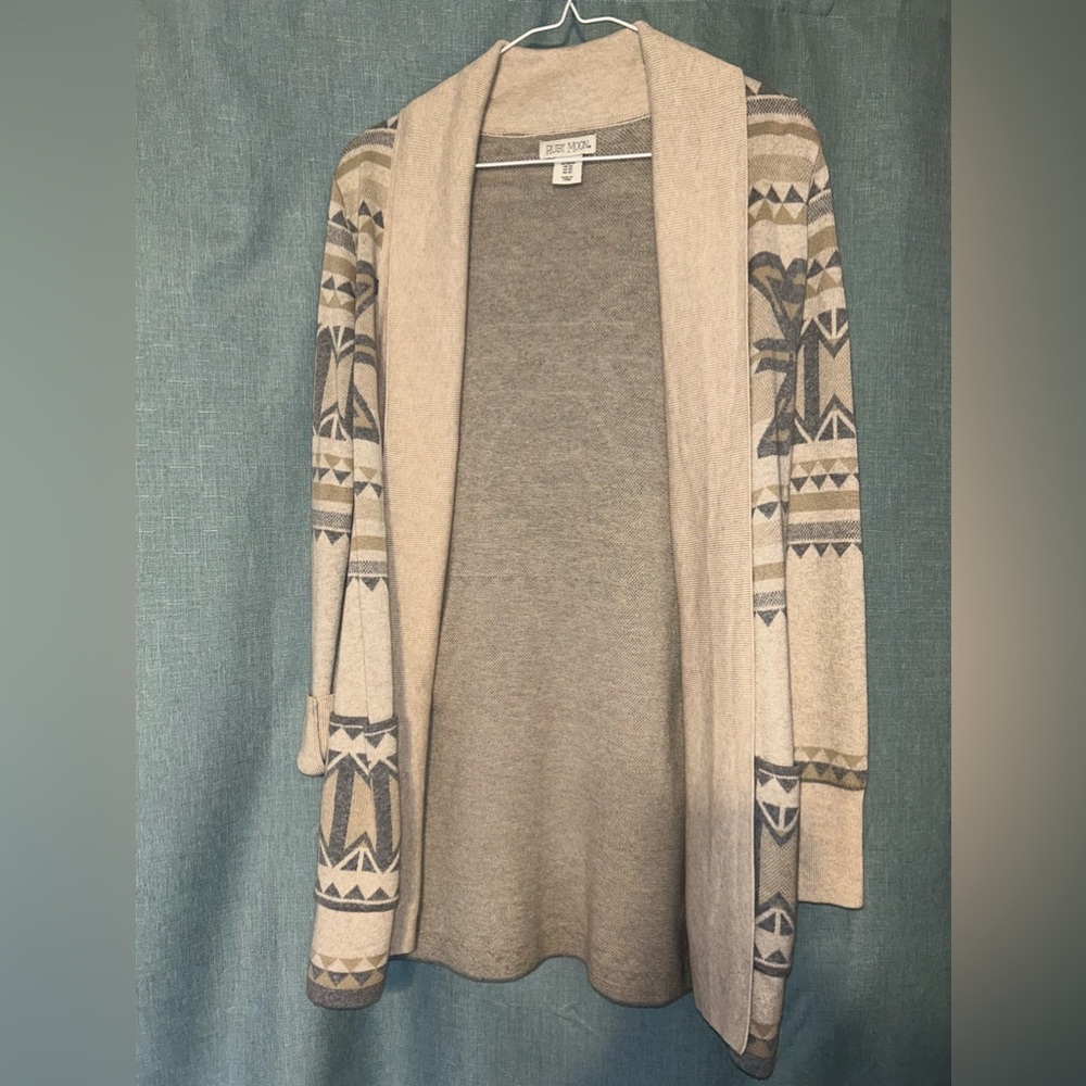 Ruby moon Aztec pattern cardigan
